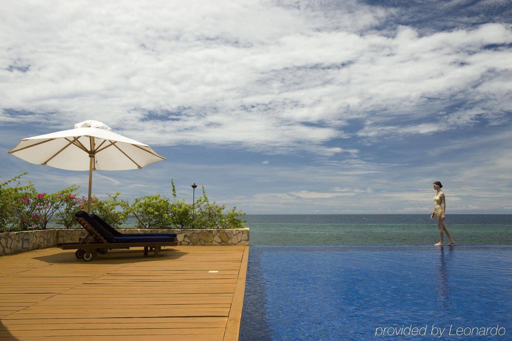 Eskaya Beach Resort And Spa Panglao City Exterior foto